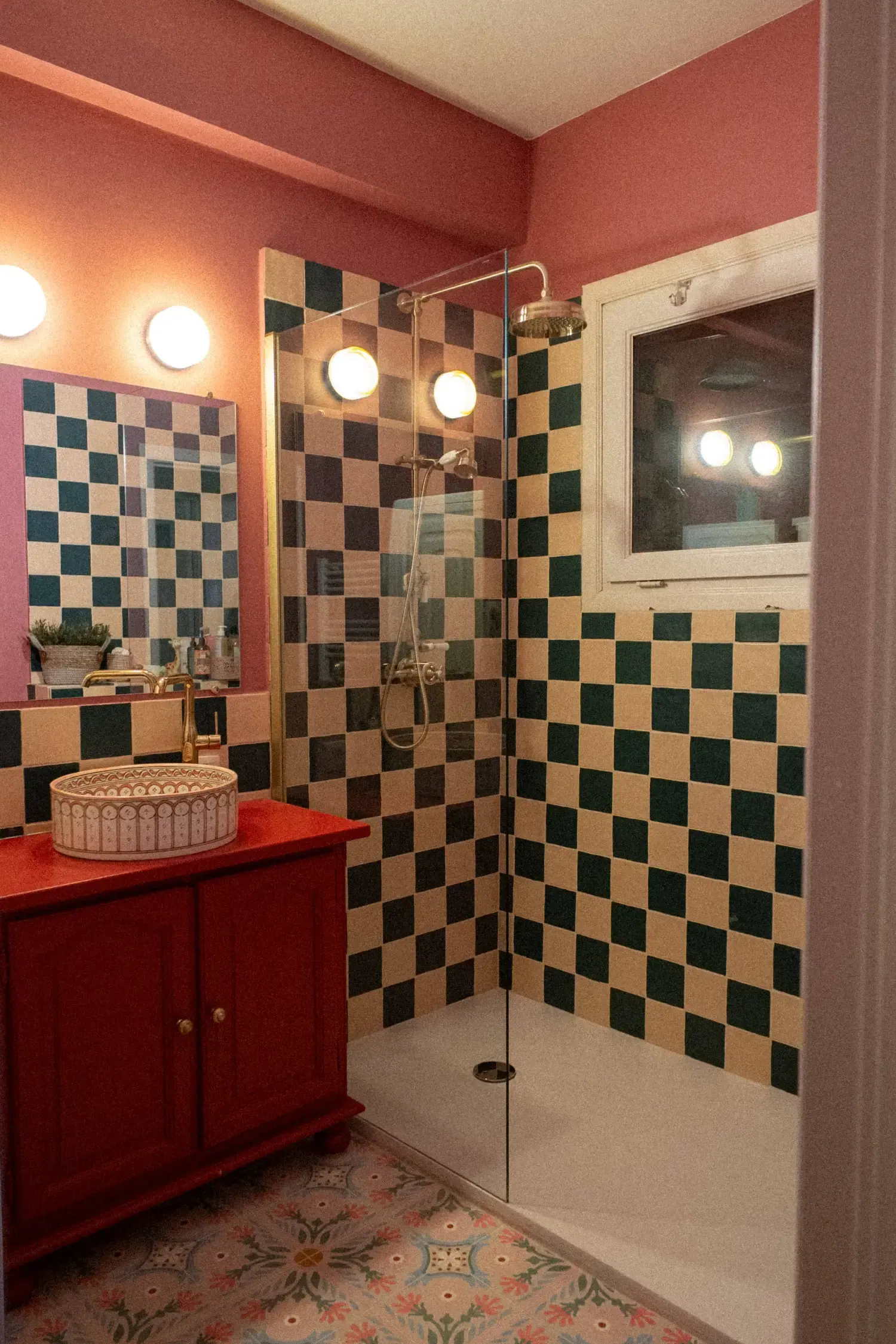 Flagey — gold shower fittings